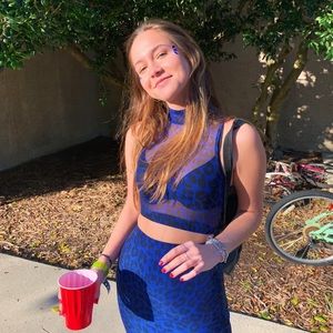 Meet your Posher, Billie